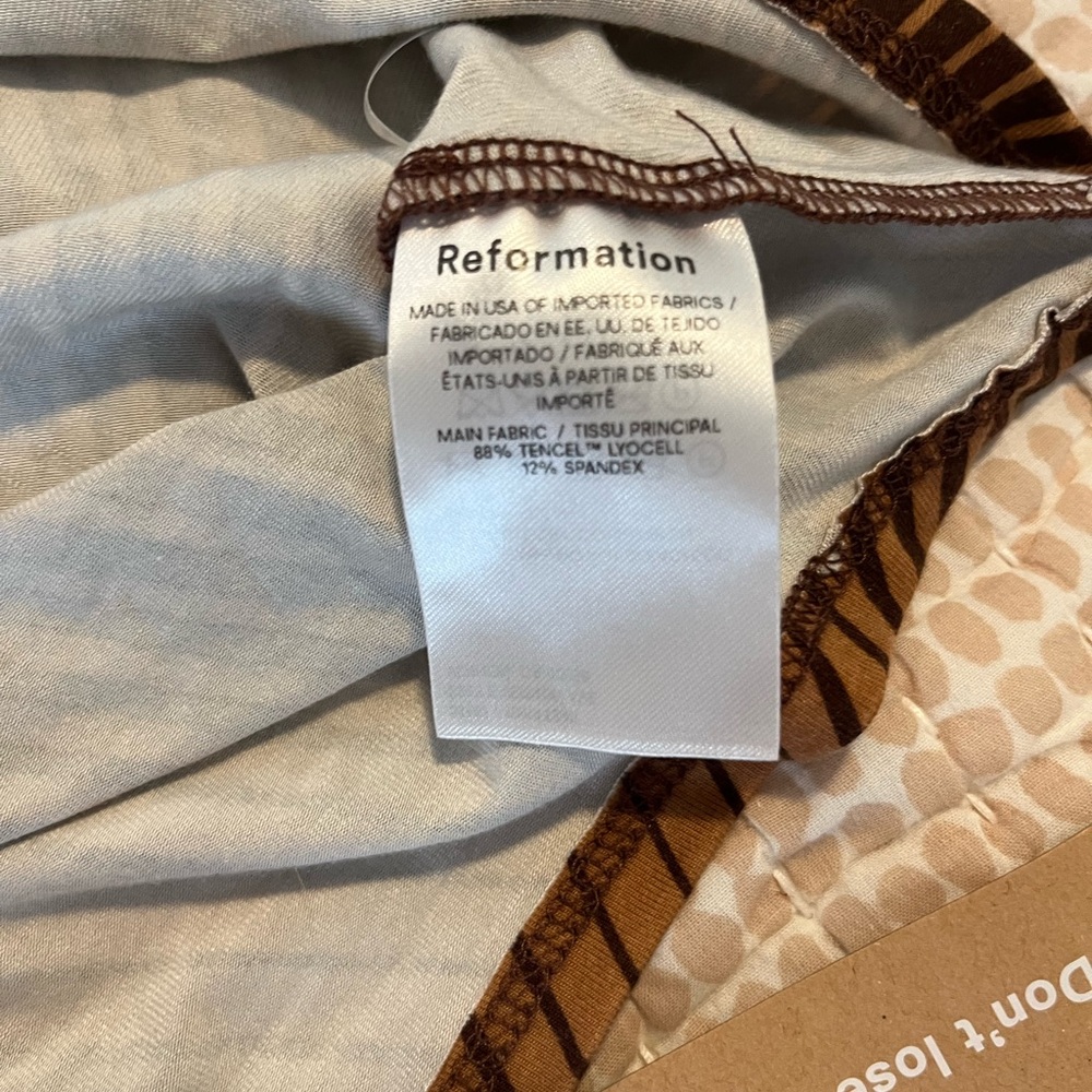 NWT Reformation Francisco One Sleeve Top - Picture 5 of 6